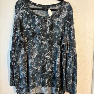 Simply Vera Vera Wang Blue and Gray Patterned Long Sleeve Top. #1